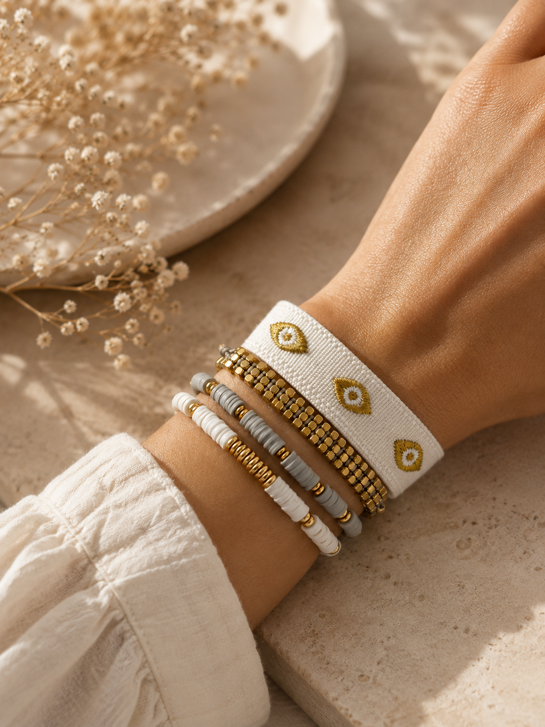 Golden Eye Stack