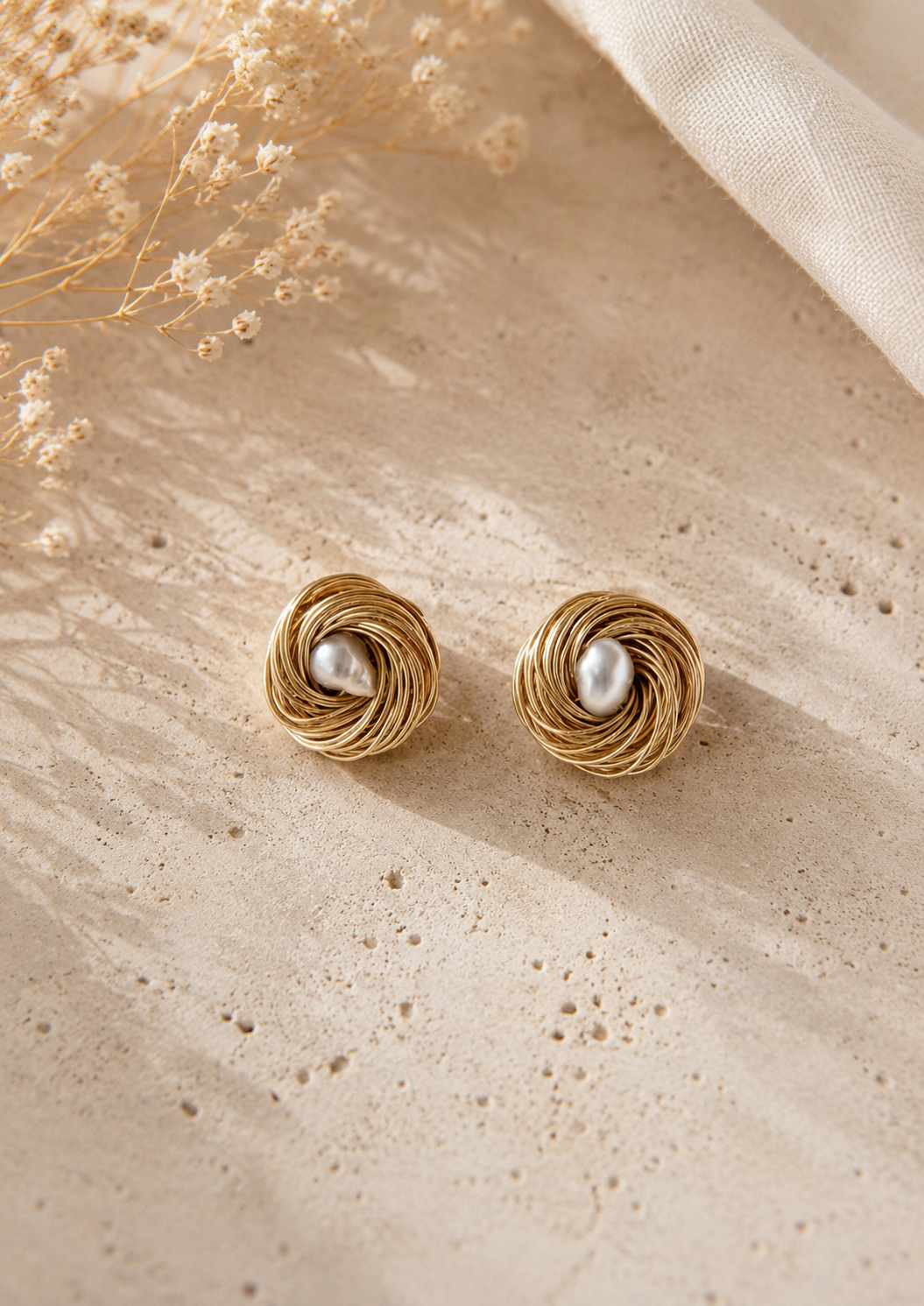 Swirl with Pearl