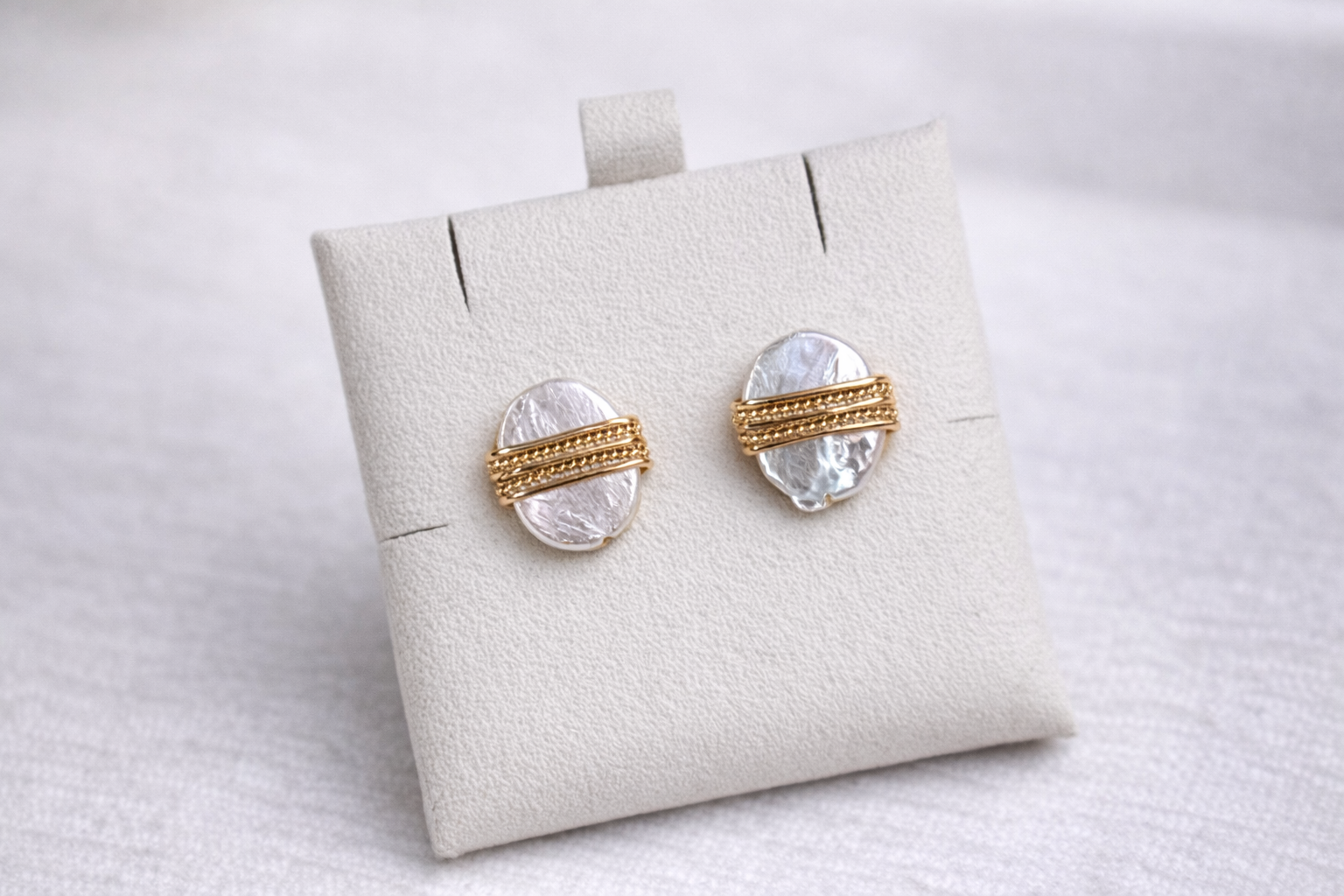 Pearl Oval Stud Earrings